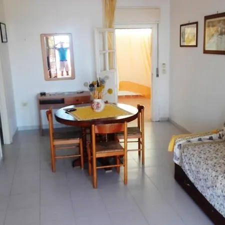 Fronte Del Porto Apartment Isola di Ustica